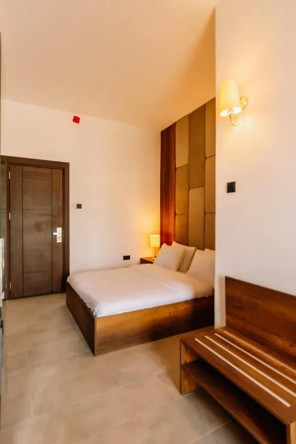 Cezar'S Airport Hotel Nicosia
